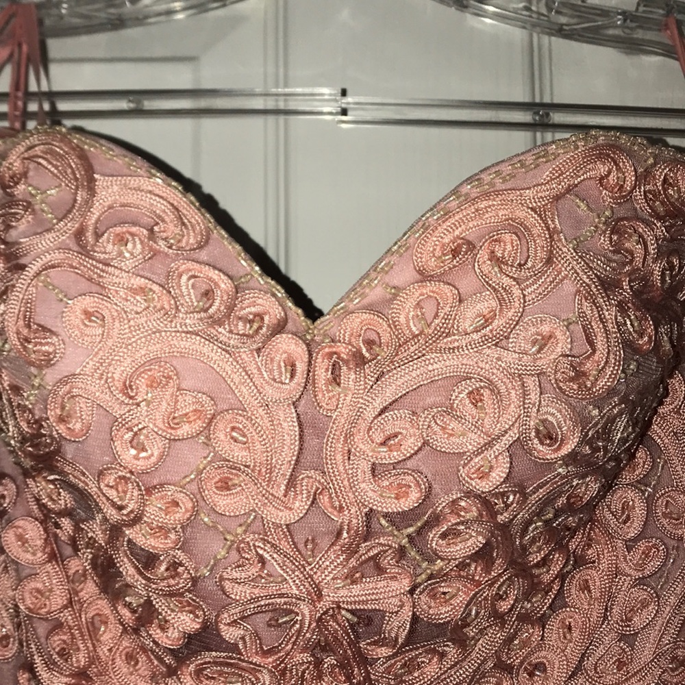 Elegant salmon prom dress - Picture 6 of 6